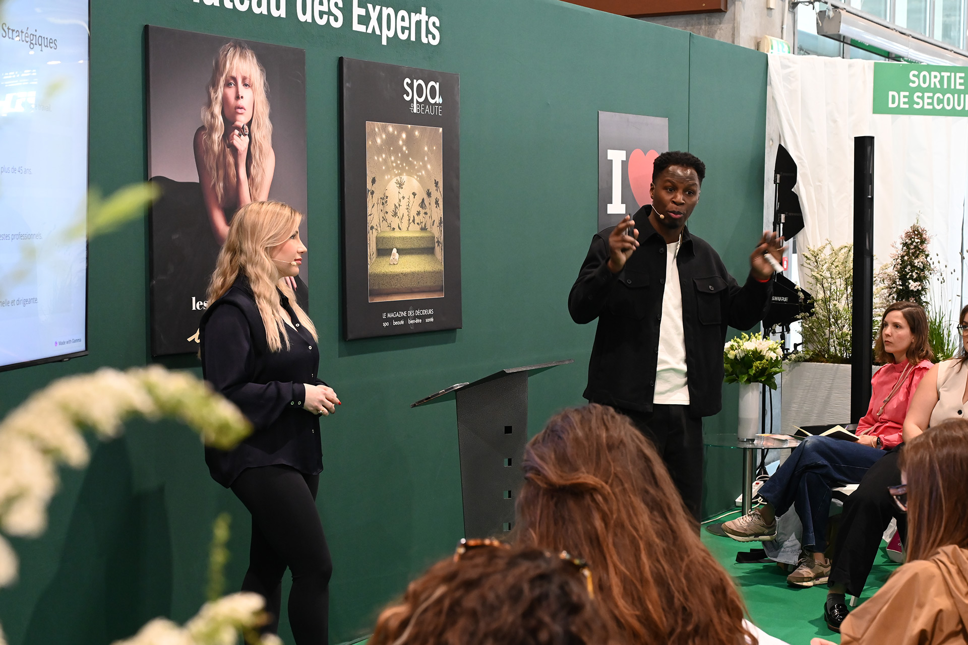 Échanger avec d'autres esthéticiennes