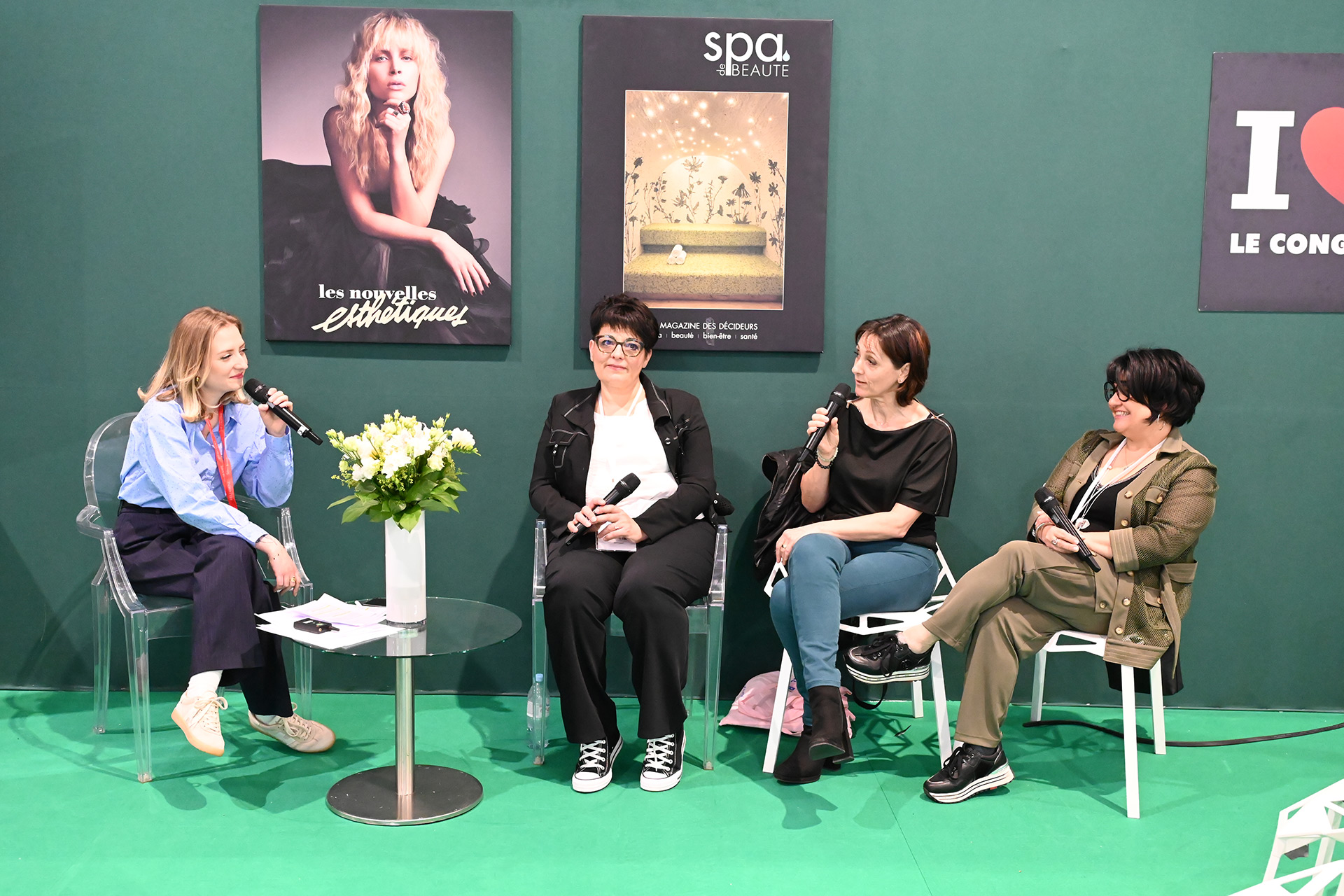 Échanger avec d'autres esthéticiennes